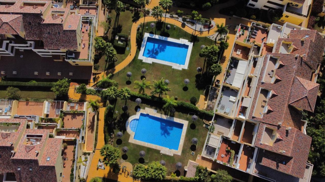 Hanami Puerto Alto Estepona Pa 4-2 Exteriör bild
